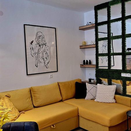 Apartments Gin & Tonic スプリト エクステリア 写真