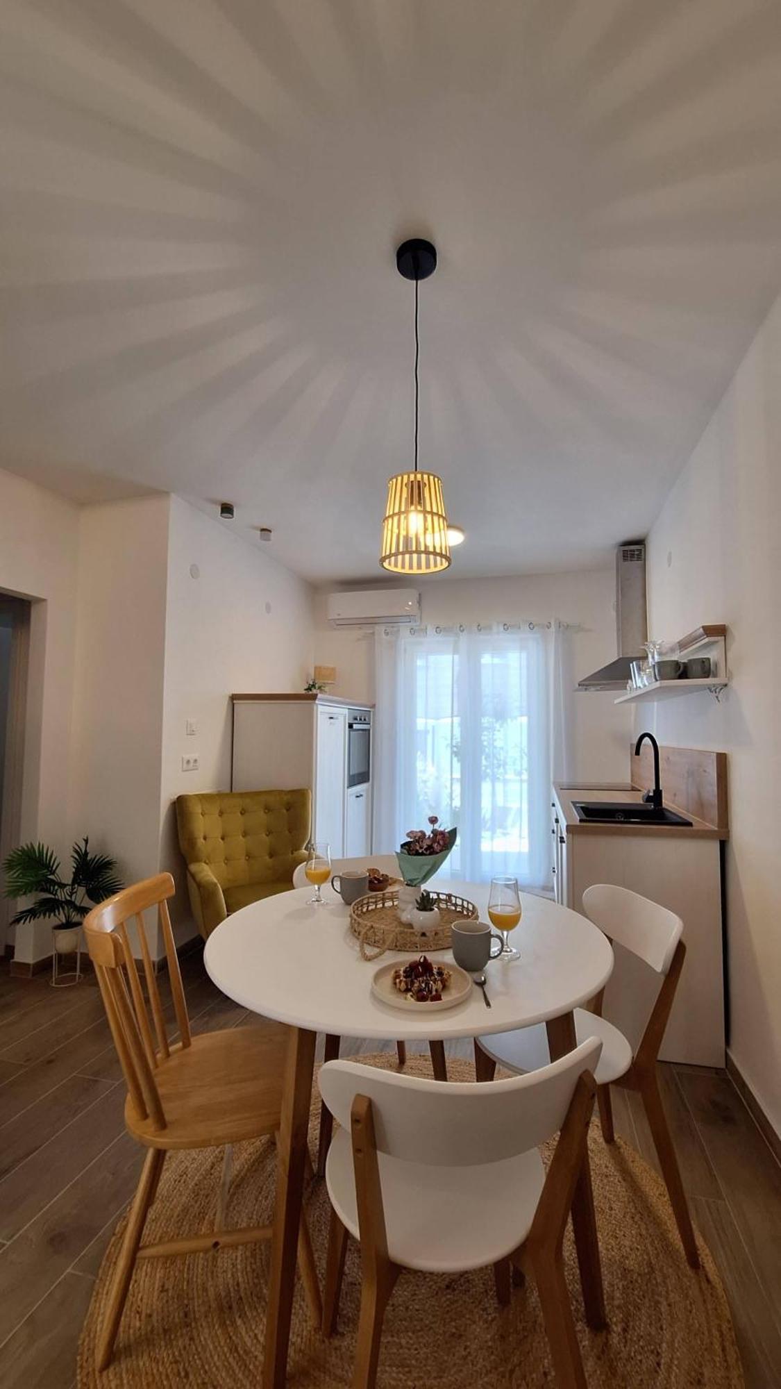 Apartments Gin & Tonic スプリト エクステリア 写真