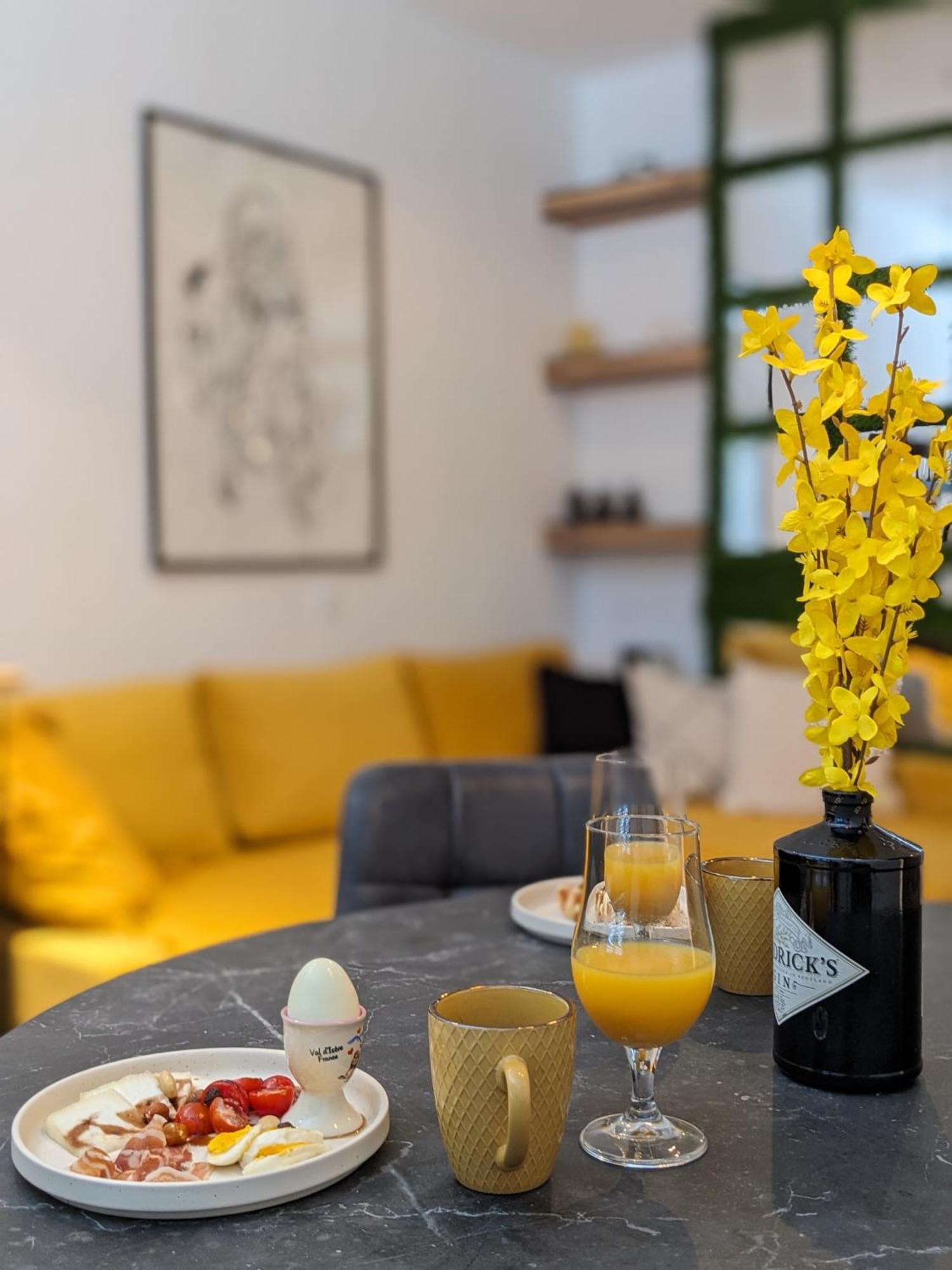 Apartments Gin & Tonic スプリト エクステリア 写真